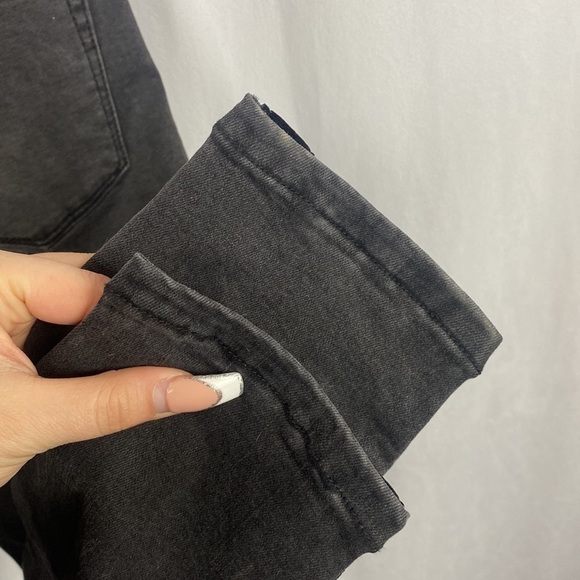 NEON BLONDE Bella Black Velvet Magic Sky High-Rise Skinny Jean - Size 26 - Picture 10 of 11